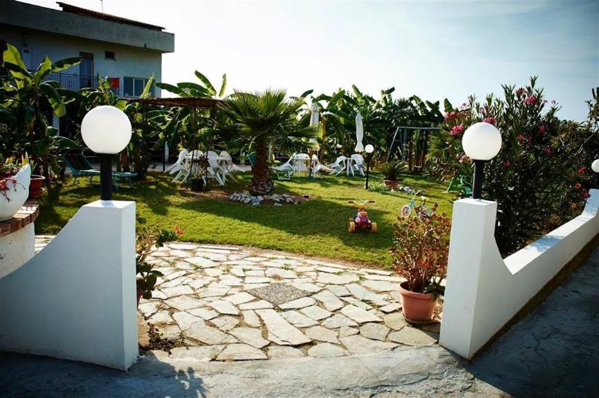 Case Vacanze Giardino Parghelia Eksteriør bilde